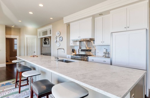Adelma Beach Casa | Waterfront 4BDR w/ Deck, Stunning Views, Fire Pit | Cedar Street by AvantStay