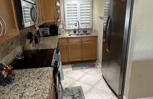 Capri Isle Condominio | Waterfront and Spacious First Floor Condo!