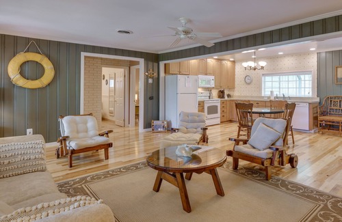 Annapolis Casa | ¡NUEVO! Waterfront Annapolis Getaway w / Fishing Pier!