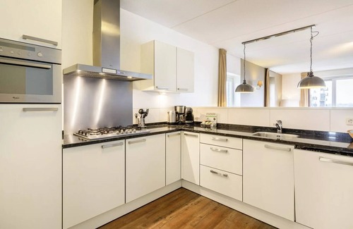 Zeewolde Apartamento | Apartment am Wasser für 8 Personen