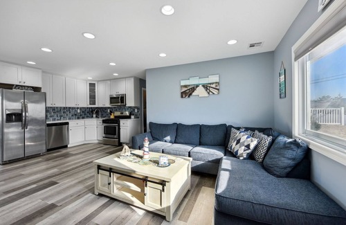 Pebble Beach Casa | Waterfront Beach House 5 bed/2 bath