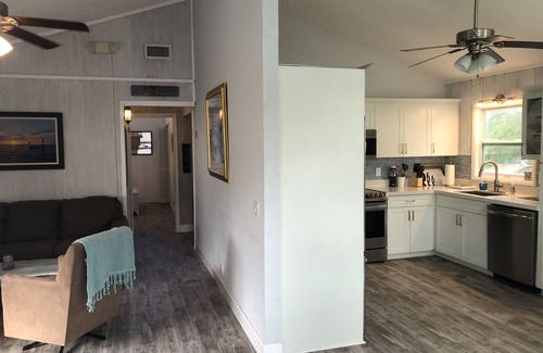 Cutthroat Harbor Estates Casa | Waterfront beach house with boat ramp