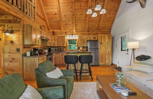 De Soto Cabina | Waterfront Cabin - Sauna - Fire Pit - Private Deck