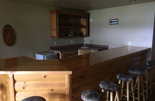 Laona Cabina | Frente al mar, paz y tranquilidad en una calle sin salida en Full Rec Lake, Pontoon Avail.