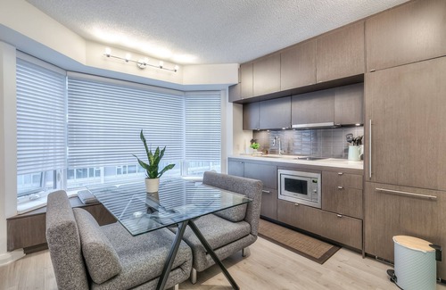 Deer Park Apartamento | Waterfront Clair Avenue