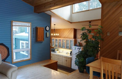 Lac du Bonnet Cabaña | Waterfront Cottage