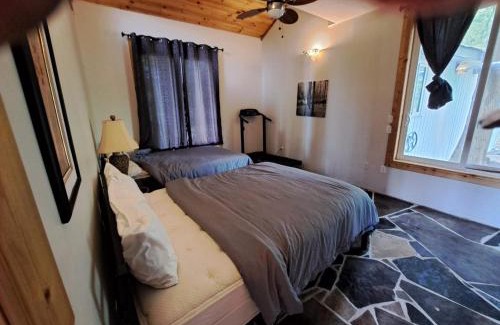 Lion's Head Casa | Waterfront Cottage in Lion's Head