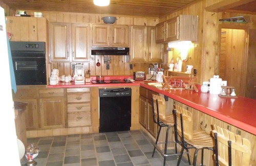 Buchanan Casa | Waterfront Cottage en el lago Kentucky