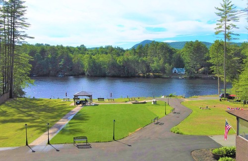Lake Luzerne Casa | Waterfront cottages near lake george and saratoga springs