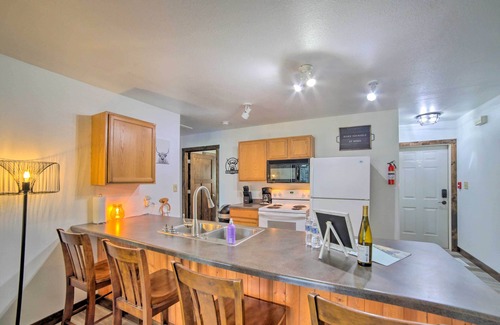 Goodman Condominio | Waterfront Crivitz Property w/ Lake Access!