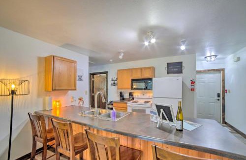 Goodman Apartamento | Waterfront Crivitz Property with Lake Access!