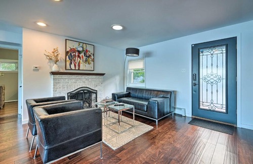 Deale Beach Casa | Waterfront Deale Home with Hot Tub and Bay Access