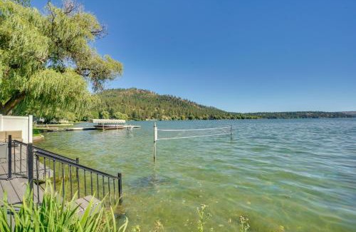 Tumtum Casa | Waterfront Deck with Fire Pit Lake Spokane Gem!