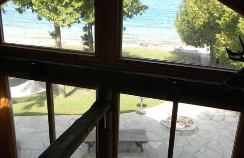Gills Rock Cabaña | Waterfront Dream Cottage con vista al millón de dólares (Apple)