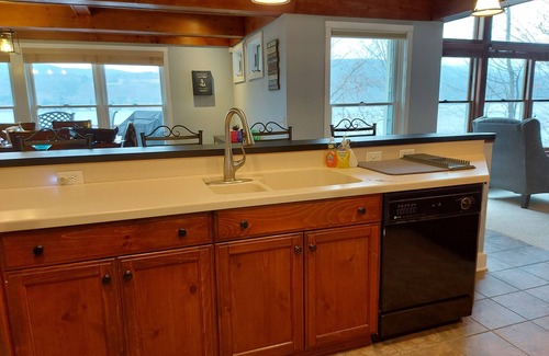 Middlesex Casa | Waterfront elegance on Canandaigua Lake!