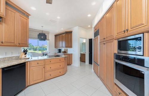Punta Gorda Casa | Waterfront Elegance in Punta Gorda Isles
