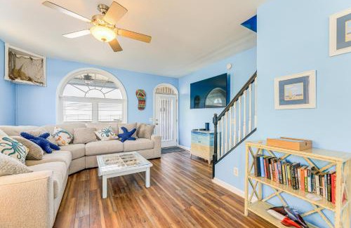 Emerald Isle Casa | Waterfront Emerald Isle Home with Dock Access!