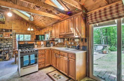 Casco Cabina | Waterfront Escape w/ Kayak, Paddle Boards, & Sauna