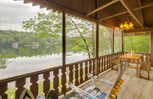 Casco Casa | Waterfront Escape with Kayak, Paddle Boards, and Sauna