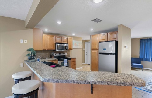 Flor-a-mar Casa | Waterfront Family Fun 3b/2b near Hudson Beach