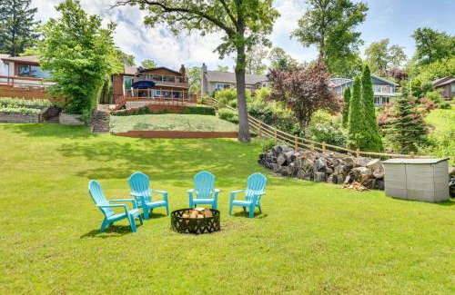 Fox Lake Casa | Waterfront Fox Lake Vacation Rental with Fire Pit!