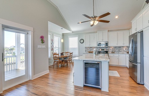 Terramar Beach Casa | Waterfront Galveston Bay Home w/ Private Pool!