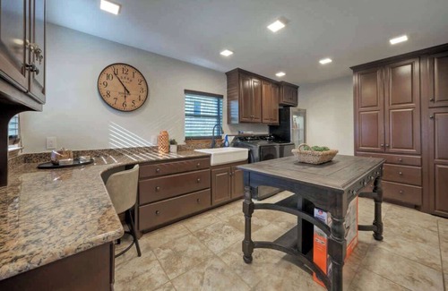 Seguin Casa | Waterfront | Grill | Fire Pit | Sleeps 16+