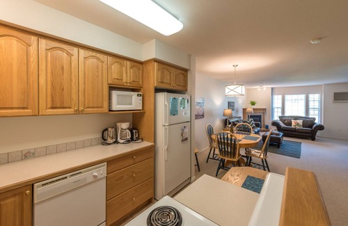 Okanagan-Similkameen Condominio | Frente al mar, planta baja, 2 dormitorios en Skaha Lake Paradise Resort
