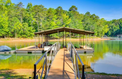 Reed Creek Apartamento | Waterfront Hartwell Apartment with Dock Access!
