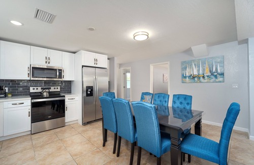 Little Torch Key Casa | Waterfront Haven House with Boat Basin & Ramp!