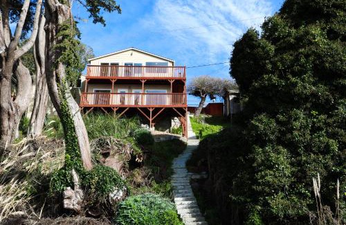 Old Town Casa | Waterfront Home in Bodega Bay! 3Beds, 2Baths & panoramic ocean views