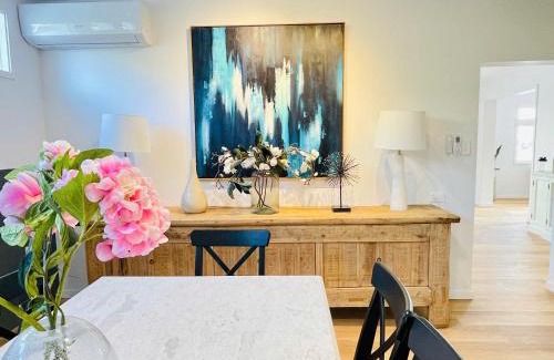 Surfers Paradise Villa | Waterfront home in heart of Surfers Paradise