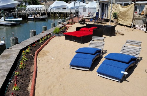 Seaford Casa | Waterfront Home magnificent view!