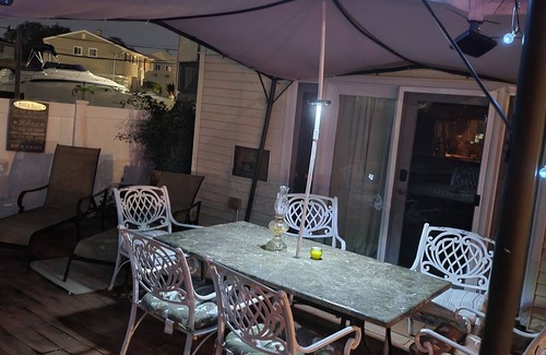 Seaford Casa | Waterfront Home magnificent view!