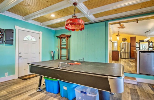 New London Casa | Waterfront Home on Badin Lake with Large Deck!