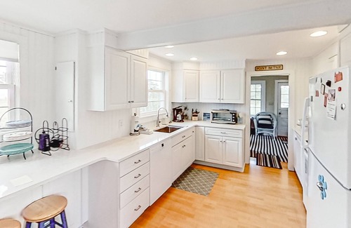 Frankfort Casa | Waterfront home on Lake Michigan with 200 feet of beach & lake view porch