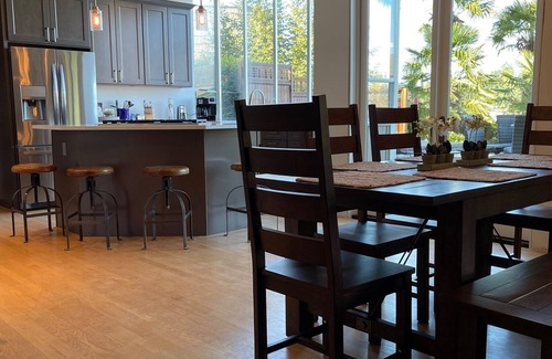 Bonney Lake Casa | Frente al hogar en el lago Tapps
