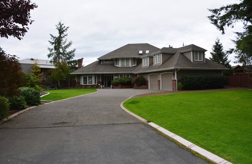 Bonney Lake Casa | Frente al hogar en el lago Tapps