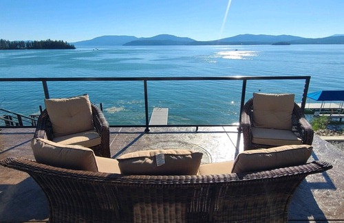 Hope Casa | Waterfront Home on Lake Pend Oreille