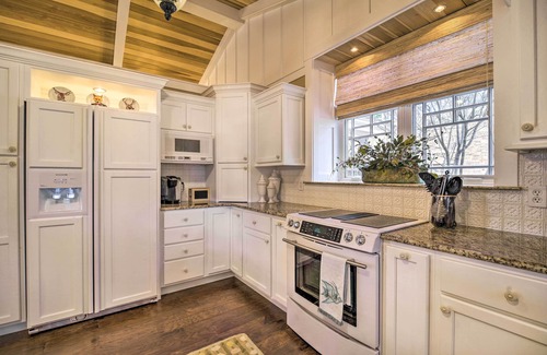 La Follette Casa | Waterfront Home on Norris Lake w/ Boat Slip!