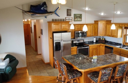 Pelican Lake Casa | Waterfront home