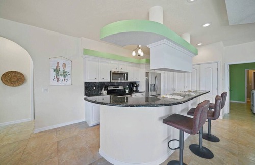 Burnt Store Isles Casa | Waterfront home W/courtyard pool