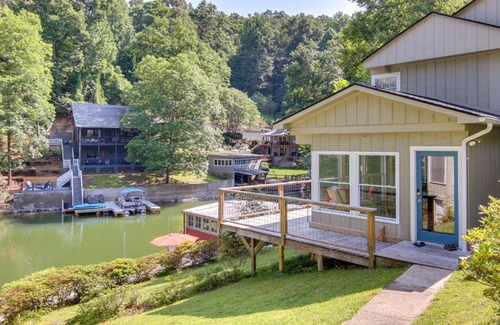 Lake Lure Casa | Waterfront Home with Dock Access on Lake Lure!