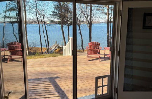 South Eliot Casa | Waterfront Home with dock just 10 min from downtown Portsmouth, NH. Sleeps 10.