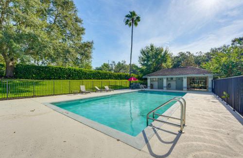 Sunset Lakes Casa | Waterfront Home with Private Pool 5 Mi to Disney!