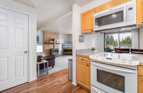 Shelton Casa | Waterfront home with Private Dock, Lake Toys, EV Charger at Lost Lake