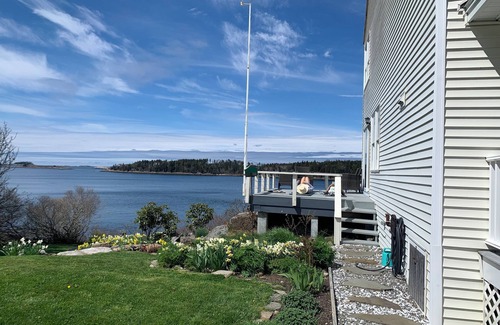 Georgetown Casa | Waterfront Home with Stunning Sunset Views