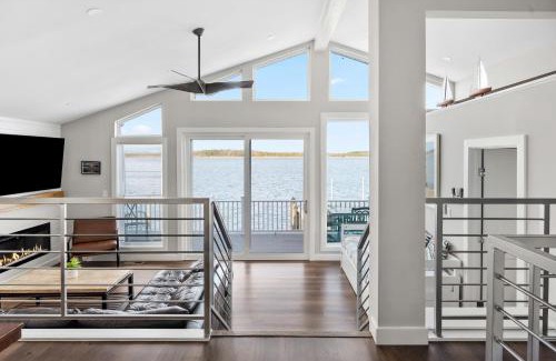 Ocean Pines Casa | Waterfront Home with Views, Hot Tub in Ocean Pines!