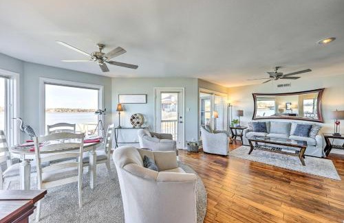 Lake Hamilton Apartamento | Waterfront Hot Springs Condo Pool, Hot Tub Access