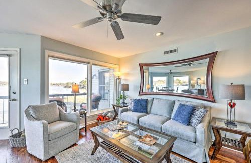 Lake Hamilton Apartamento | Waterfront Hot Springs Condo Pool, Hot Tub Access